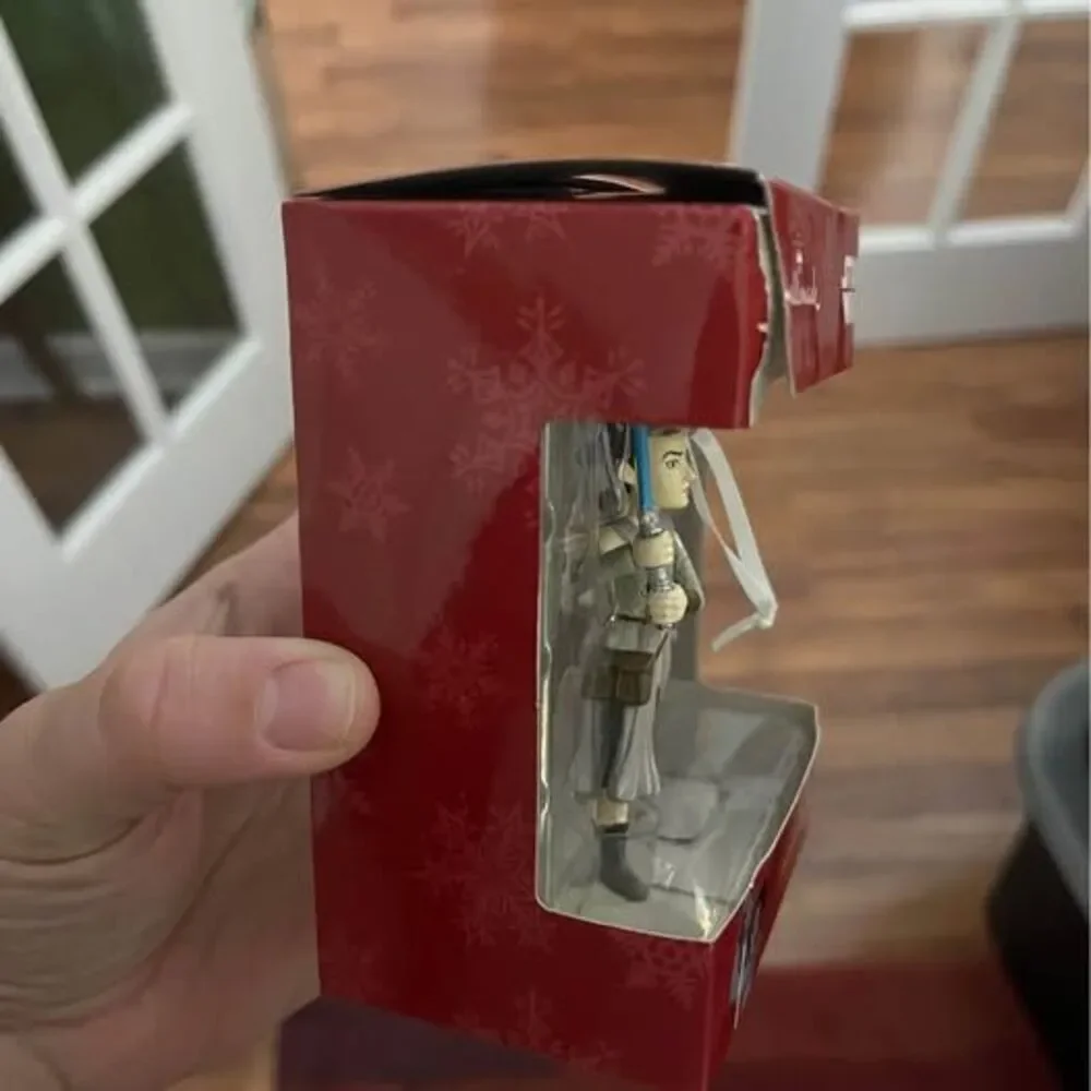 Unbranded collectible hallmark